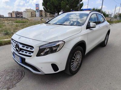 Mercedes GLA180