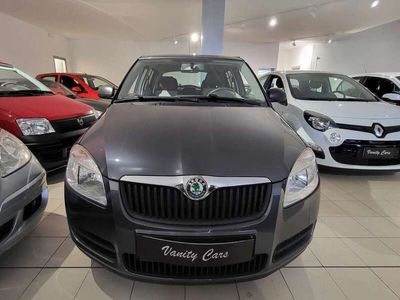 usata Skoda Fabia 1.2 60cv IDONEA NEOPATENTATI