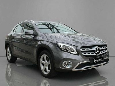 Usata Mercedes GLA200 136 CV (100 kW) 2017 Grigio medio met. SUV
