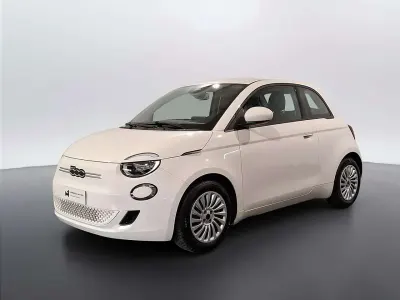 Usata Fiat 500e Icon 86 kW (118 CV) 2022 Bianco Berlina
