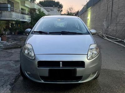 Usata Fiat Grande Punto 77 CV (56 kW) 2009 Grigio Utilitaria