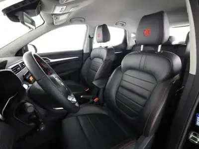 Usata MG ZS Luxury 106 CV (77 kW) 2025 Pebble black SUV