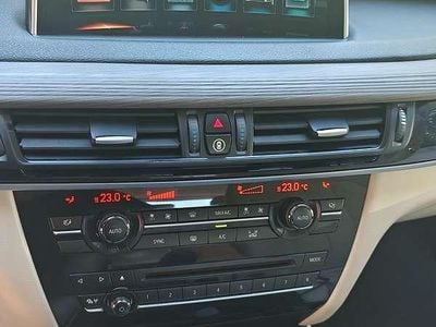 Usata BMW X5 Luxury Line 245 CV (180 kW) 2017 Blu/azzurro SUV