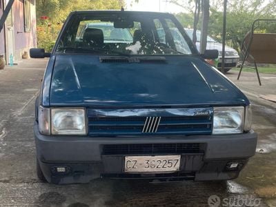 Occasion Fiat Uno 45 ch (33 kW) 1986 Bleue Citadine