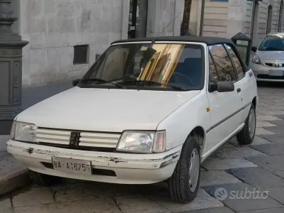 Usata Peugeot 205 54 CV (39 kW) 1988 Bianco Cabrio