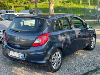Usata Opel Corsa Club 75 CV (55 kW) 2010 Grigio Utilitaria