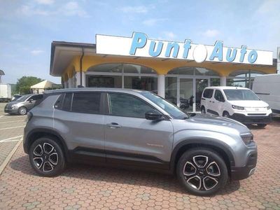 Ny Jeep Avenger Summit 101 HK (74 kW) 2025 Grå SUV