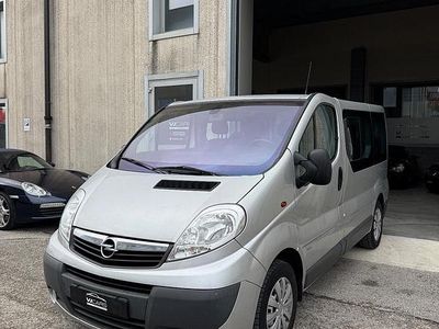 Usata Opel Vivaro 114 CV (83 kW) 2008 Grigio Monovolume