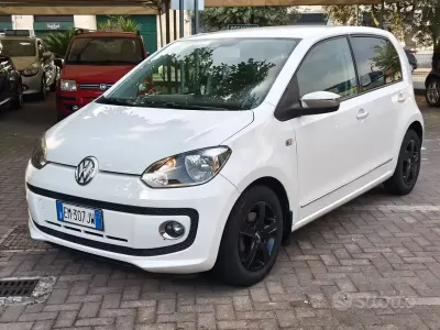 Usata VW up! 75 CV (55 kW) 2012 Grigio Utilitaria