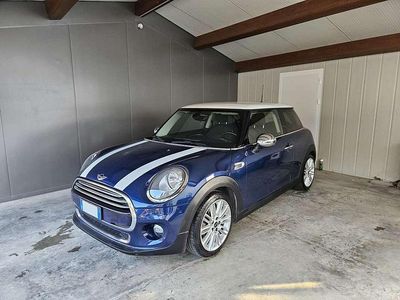 Occasion Mini Cooper D 116 ch (85 kW) 2014 Bleue Citadine