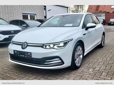 Usata VW Golf VII Style 150 CV (110 kW) 2021 Bianco Utilitaria