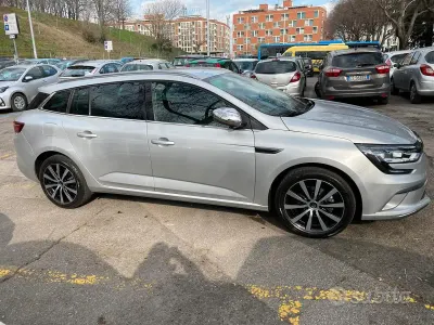 Usata Renault Mégane GT Line GT-Line 140 CV (102 kW) 2019 Grigio Station wagon