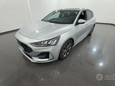 Usata Ford Focus 115 CV (84 kW) 2025 Grigio Berlina