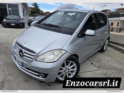 Usata Mercedes A180 Avantgarde 109 CV (80 kW) 2010 Argento Berlina