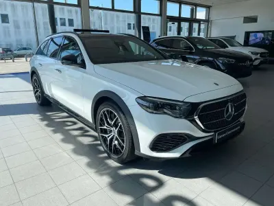 Nuova Mercedes E220 All-Terrain 197 CV (144 kW) 2026 Bianco polare Station wagon