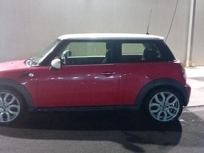 Usata Mini One D 88 CV (64 kW) 2006 Rosso Utilitaria