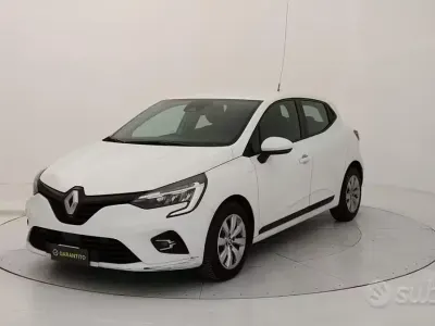 Usata Renault Clio V Business 86 CV (63 kW) 2021 Bianco Berlina