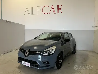Usata Renault Clio IV Zen 75 CV (55 kW) 2019 Grigio Berlina