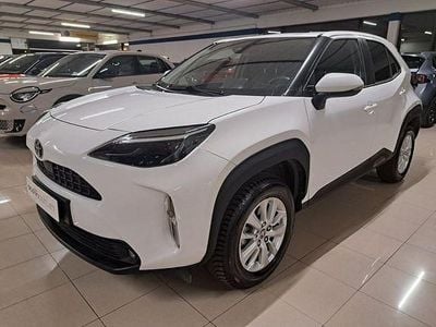 Gebraucht Toyota Yaris Cross Active 116 PS (85 kW) 2022 Weiß SUV
