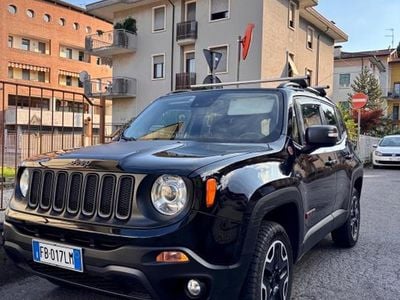Usata Jeep Renegade 170 CV (125 kW) 2015 Nero SUV