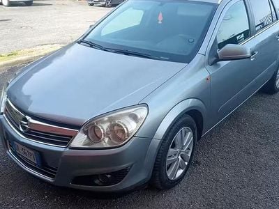 Usata Opel Astra Enjoy 125 CV (91 kW) 2007 Grigio Station wagon