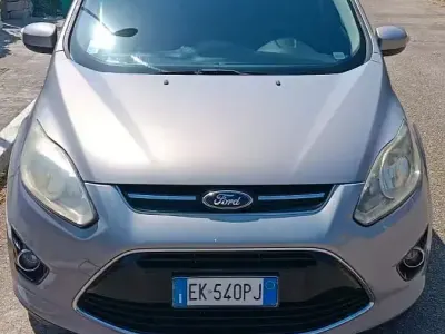 Usata Ford Grand C-Max 105 CV (77 kW) 2011 Grigio Monovolume