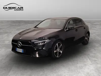 Usata Mercedes A180 Advanced 116 CV (85 kW) 2023 Nero Utilitaria