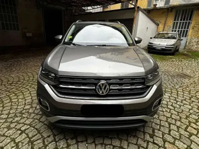 Occasion VW T-Cross Advance 95 ch (69 kW) 2019 Gris SUV