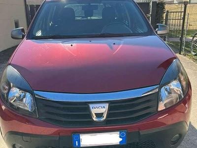 Usata Dacia Sandero Stepway 84 CV (61 kW) 2011 Berlina