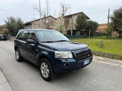 Usata Land Rover Freelander 2 160 CV (117 kW) 2011 Blu SUV