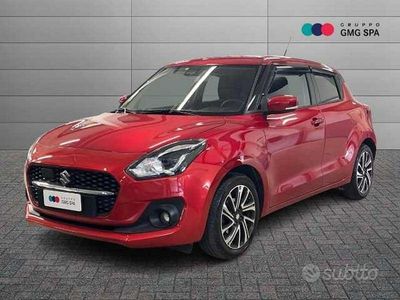 Usata Suzuki Swift 83 CV (61 kW) 2023 Rosso Utilitaria