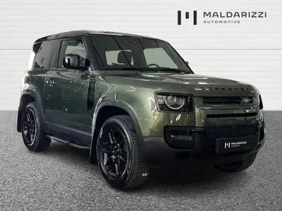 Nuova Land Rover Defender S 200 CV (147 kW) 2026 Verde SUV