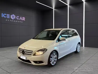 Usata Mercedes B180 Executive 109 CV (80 kW) 2013 Bianco Monovolume