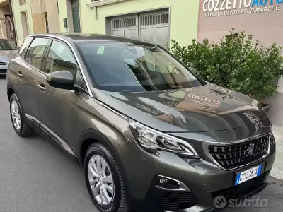 Usata Peugeot 3008 Business-Line 131 CV (96 kW) 2020 Verde SUV