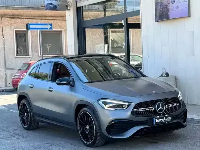 Usata Mercedes GLA250 AMG line 224 CV (164 kW) 2021 Grigio SUV