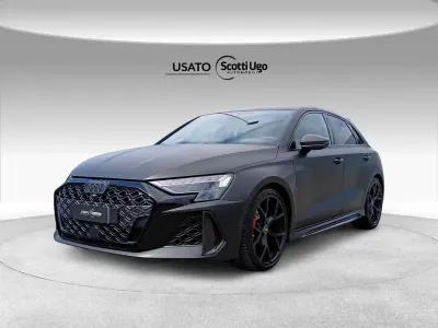 Usata Audi RS3 400 CV (294 kW) 2025 0e nero mito metallizzato Berlina