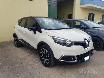 Usata Renault Captur Iconic 90 CV (66 kW) 2015 SUV