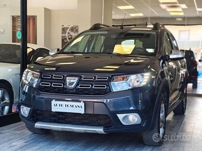 Begagnad Dacia Sandero Comfort 101 HK (74 kW) 2020 Grå Sedan