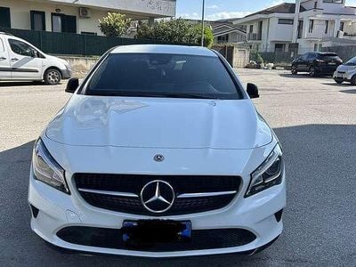 Usata Mercedes CLA200 Business 136 CV (100 kW) 2017 Berlina