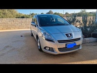 Usata Peugeot 5008 112 CV (82 kW) 2013 Grigio Monovolume