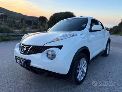 Usata Nissan Juke Tekna 110 CV (80 kW) 2012 Bianco SUV
