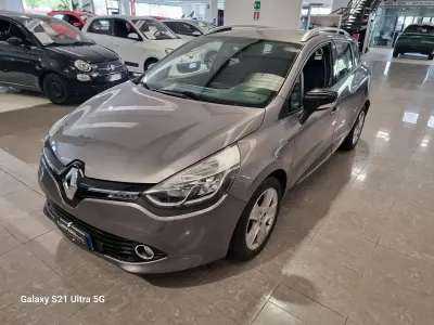 Usata Renault Clio 75 CV (55 kW) 2016 Grigio Station wagon