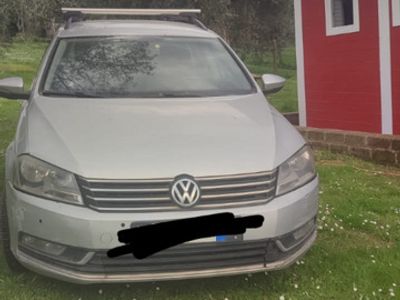Usata VW Passat 115 CV (84 kW) 2012 Grigio Station wagon