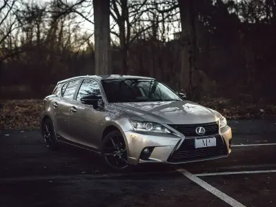 Usata Lexus CT200h 99 CV (72 kW) 2015 Grigio Berlina