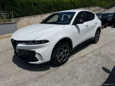 Usata Alfa Romeo Tonale Sprint 131 CV (96 kW) 2024 Bianco SUV