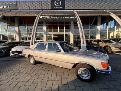 Usata Mercedes 450 220 CV (161 kW) 1977 Grigio Berlina