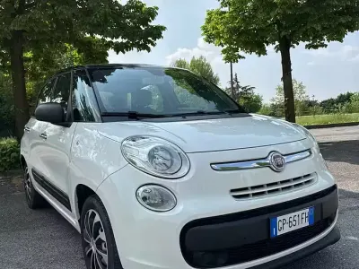 Usata Fiat 500L Pop Star 95 CV (69 kW) 2013 Bianco Monovolume