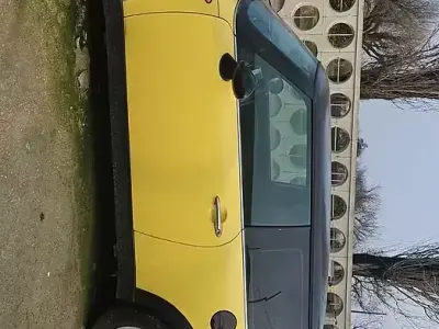 Usata Mini Cooper 116 CV (85 kW) 2005 Giallo Utilitaria