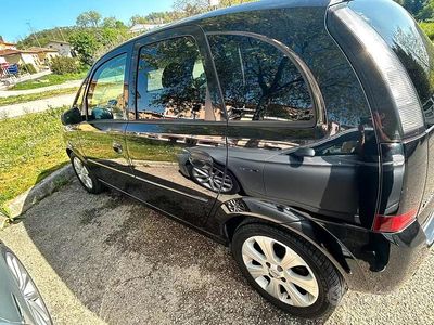 Occasion Opel Meriva Enjoy 90 ch (66 kW) 2008 Noir Monospace