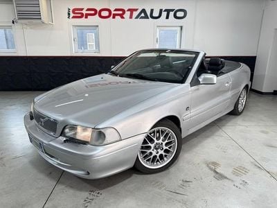 Usata Volvo C70 193 CV (141 kW) 1999 Argento Cabrio
